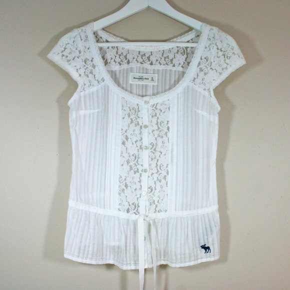 Abercrombie & Fitch Tops - Abercrombie & Fitch Cotton Lace Boho Top NWOT